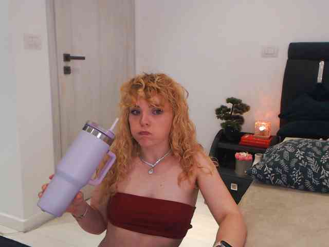 AnnaEvv webcam