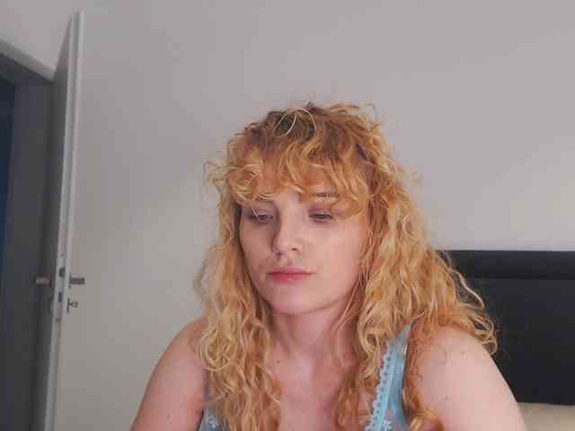 AnnaEvv webcam