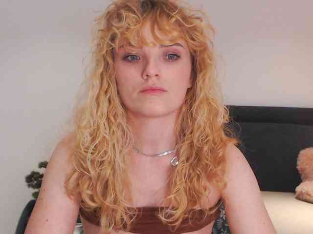 AnnaEvv webcam