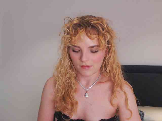 AnnaEvv webcam