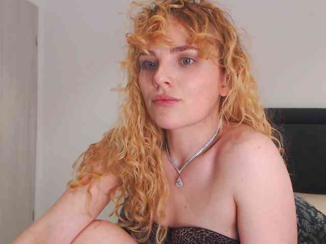 AnnaEvv webcam