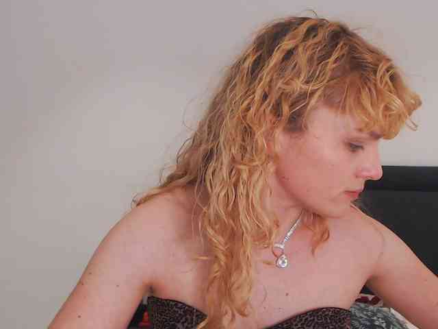AnnaEvv webcam