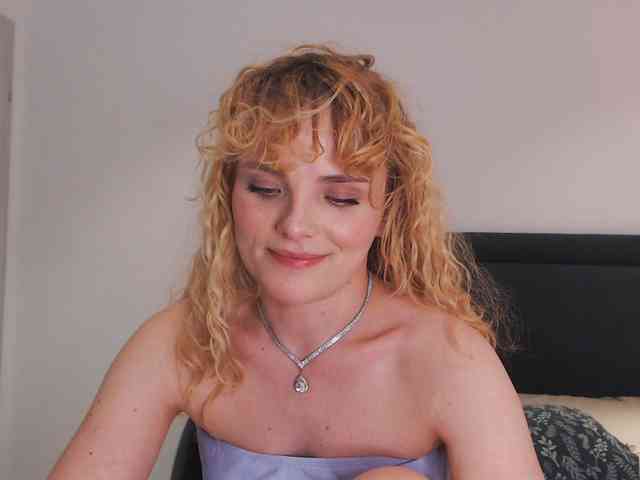 AnnaEvv webcam