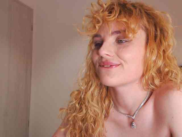 AnnaEvv webcam