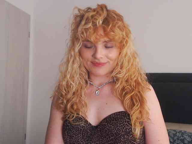 AnnaEvv webcam