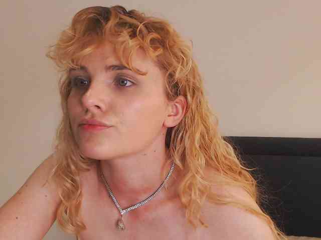 AnnaEvv webcam