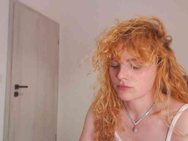 AnnaEvv webcam
