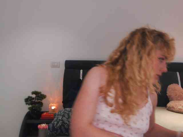 AnnaEvv webcam
