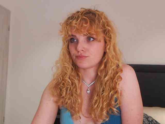 AnnaEvv webcam