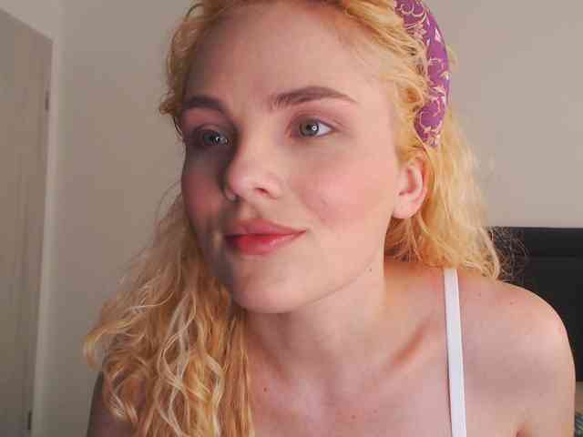 AnnaEvv webcam