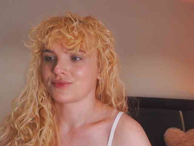 AnnaEvv webcam