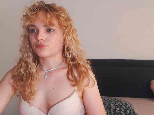 AnnaEvv webcam