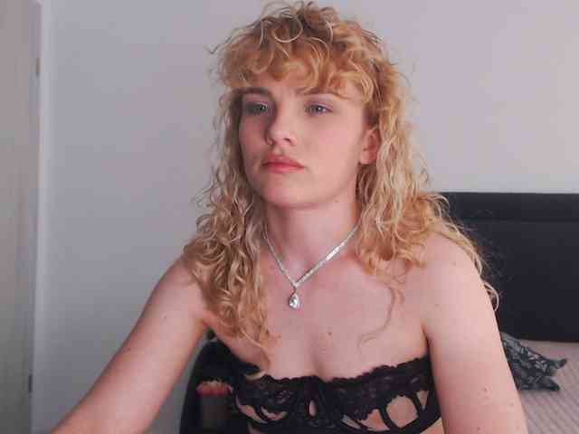 AnnaEvv webcam