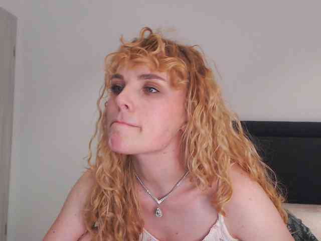 AnnaEvv webcam