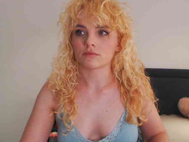 AnnaEvv webcam