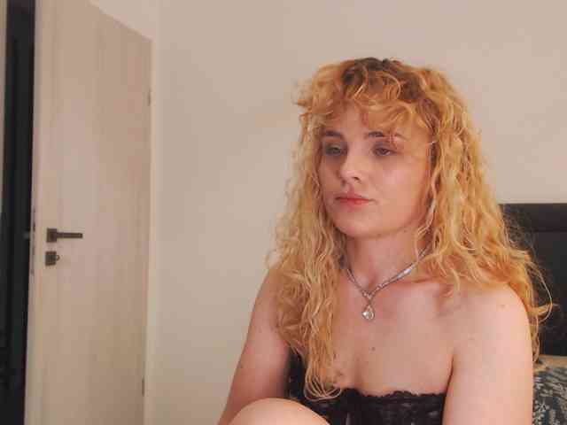 AnnaEvv webcam
