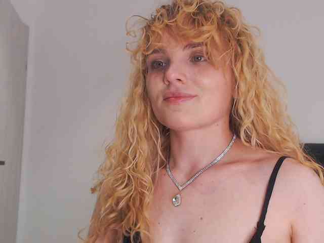 AnnaEvv webcam