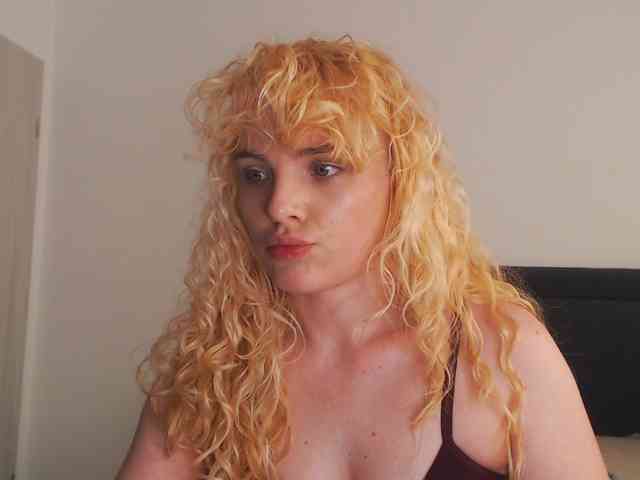 AnnaEvv webcam
