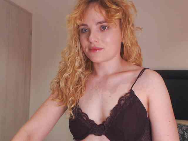 AnnaEvv webcam