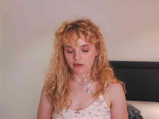 AnnaEvv webcam