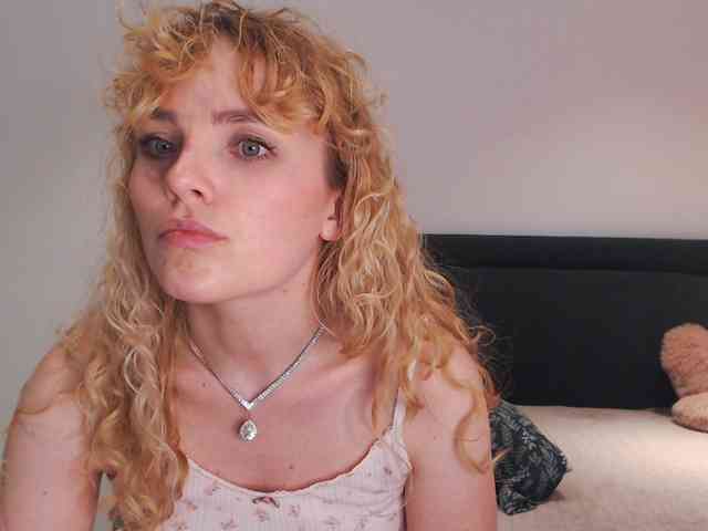 AnnaEvv webcam
