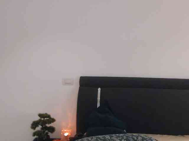 AnnaEvv webcam