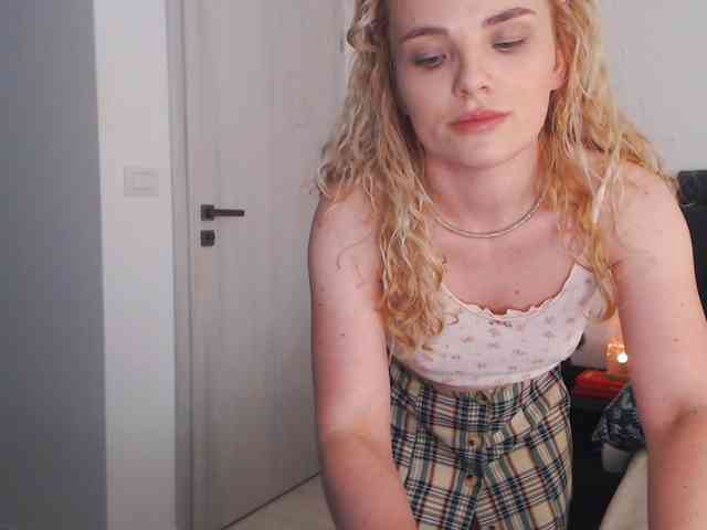 AnnaEvv webcam