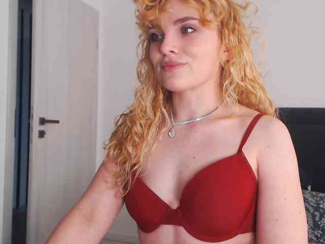 AnnaEvv webcam