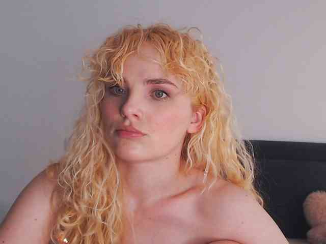 AnnaEvv webcam