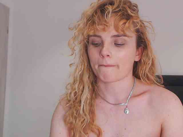 AnnaEvv webcam