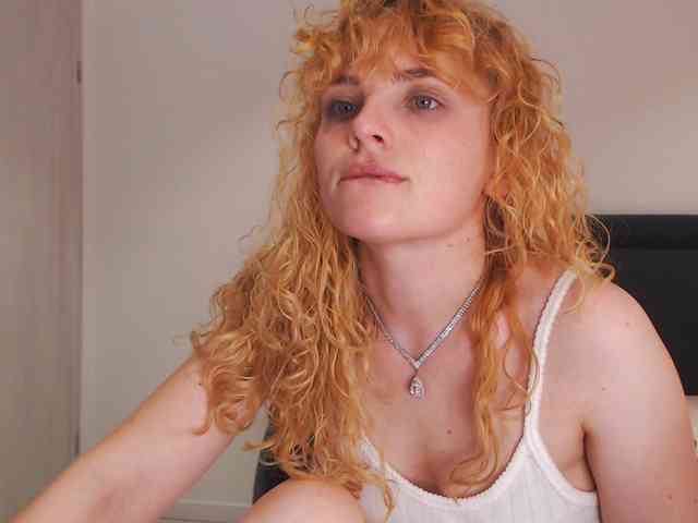 AnnaEvv webcam