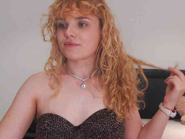 AnnaEvv webcam