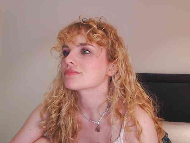 AnnaEvv webcam