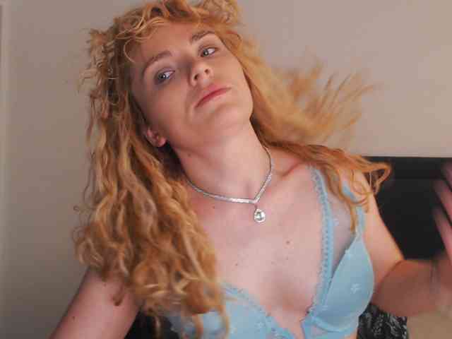 AnnaEvv webcam