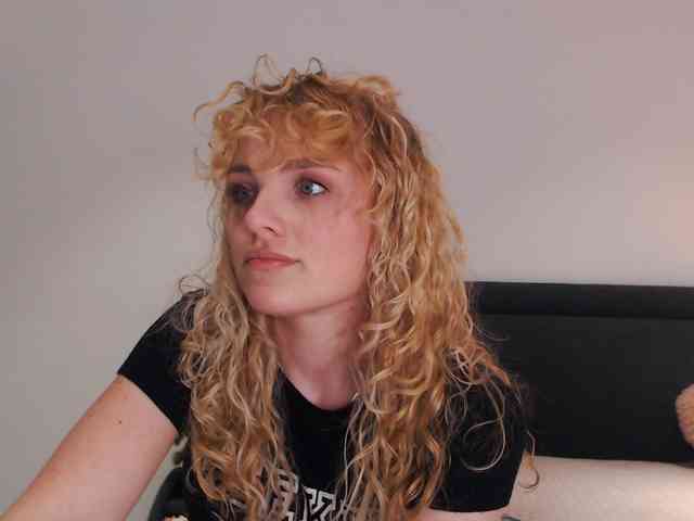 AnnaEvv webcam