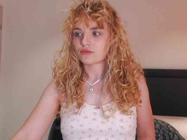 AnnaEvv webcam