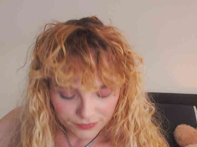 AnnaEvv webcam