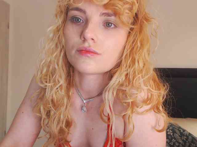 AnnaEvv webcam