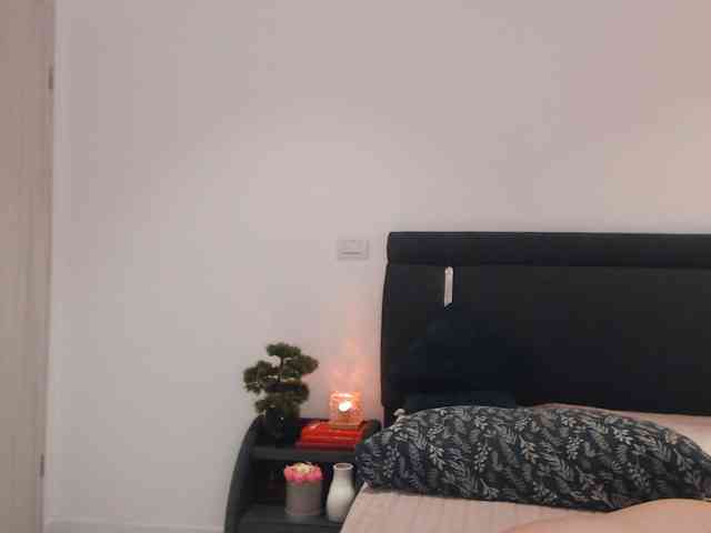 AnnaEvv webcam