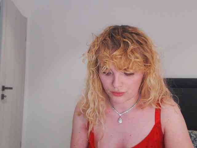 AnnaEvv webcam