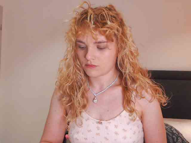AnnaEvv webcam
