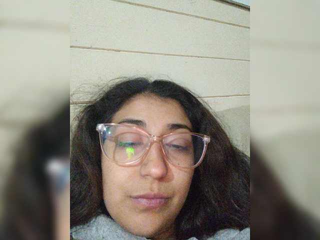 Emmalux1-2