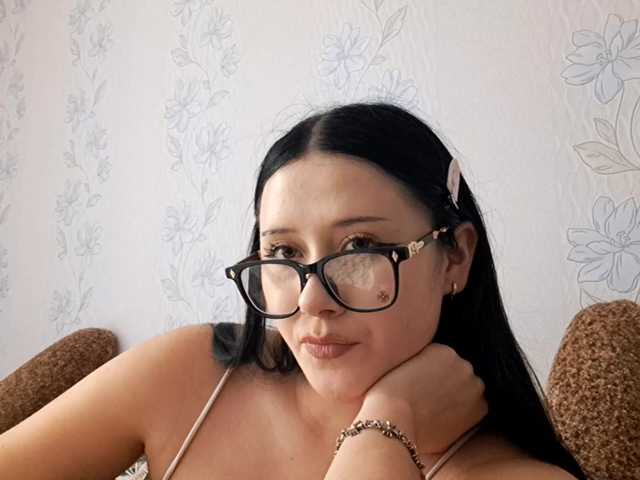 SangBittel live cam on BongaCams