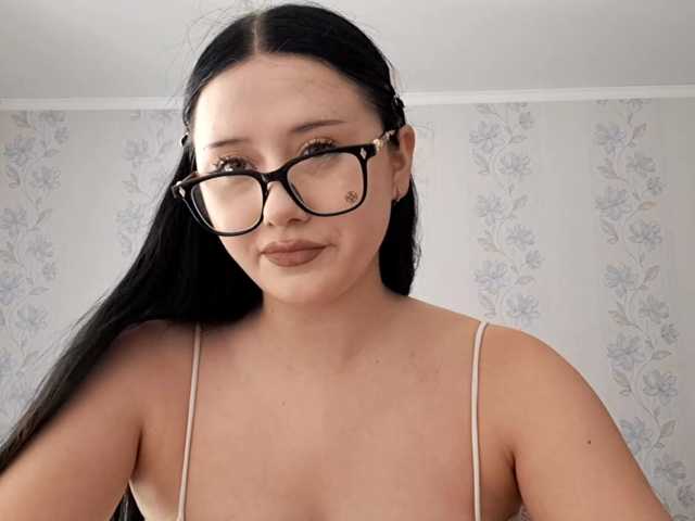 SangBittel live cam on BongaCams