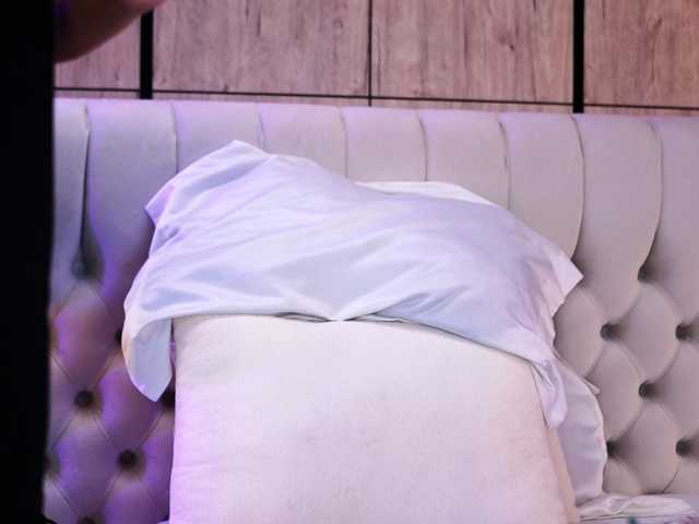 DoctorYangg live cam on BongaCams