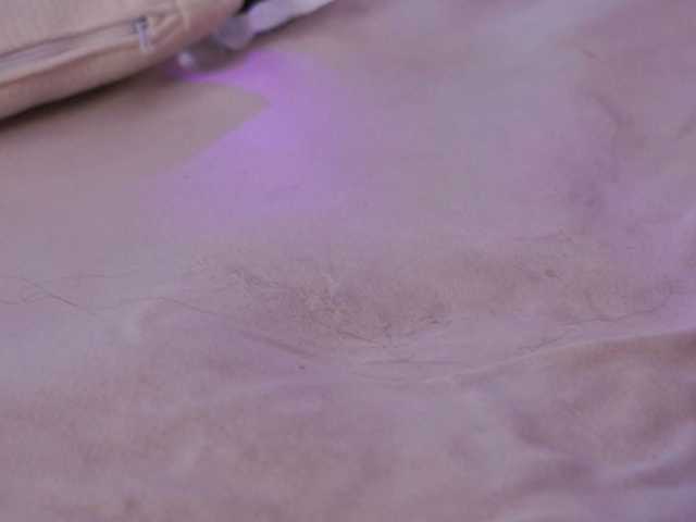 DoctorYangg live cam on BongaCams