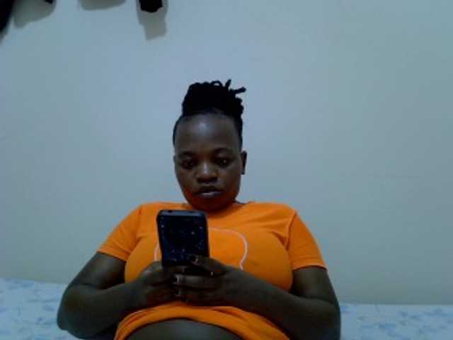Sexxyboobies23 live cam on BongaCams
