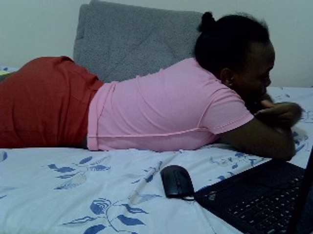 Sexxyboobies23 live cam on BongaCams