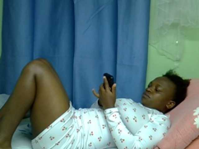 Sexxyboobies23 live webcam show