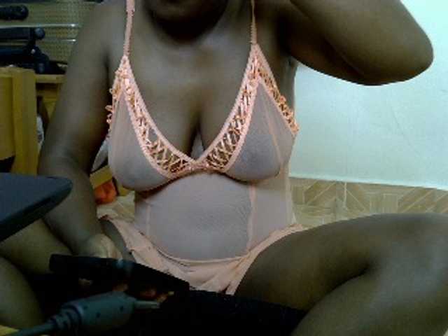 Sexxyboobies23